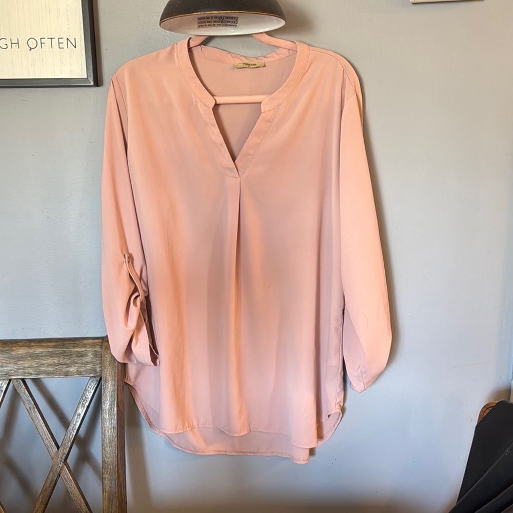 Pink Relaxed Buttoned Blouse with Mandarin Collar